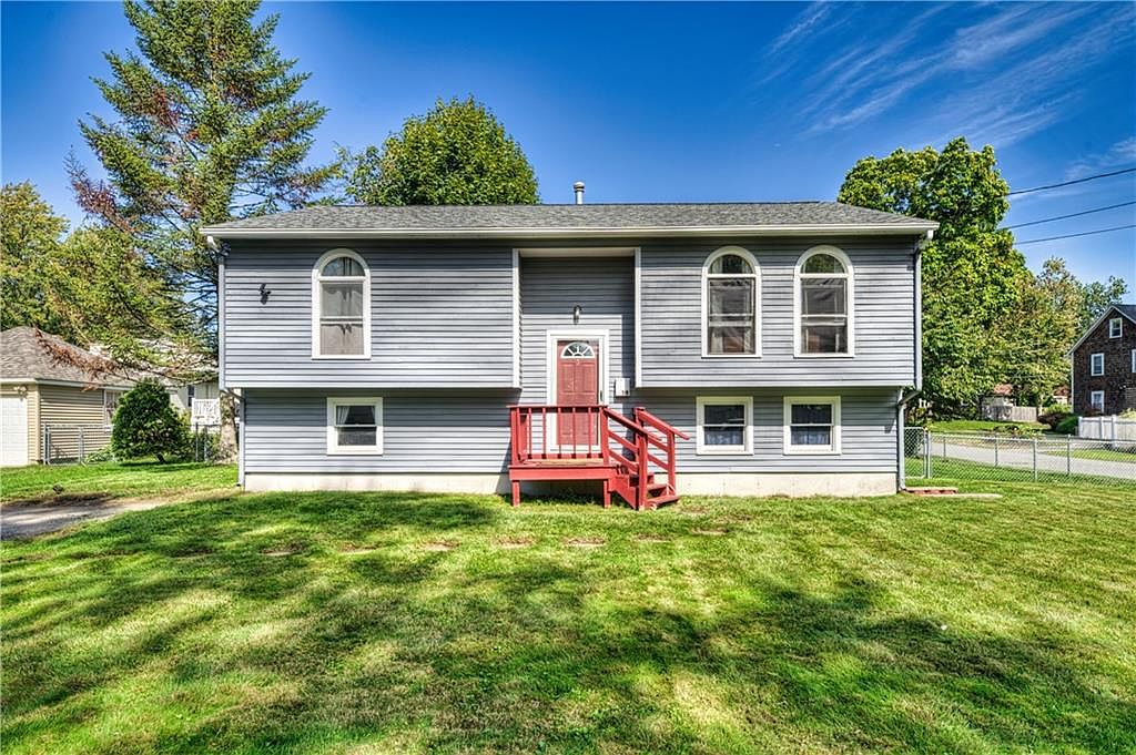 59 Madison St, Warwick, RI 02888 Zillow