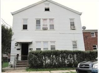 6 Hudson St, Garfield, NJ 07026