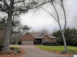 661 8th St NE, Arab, AL 35016