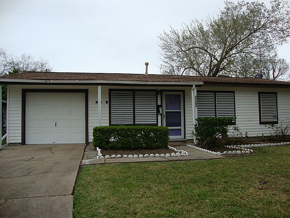 Pretty home ready to move in