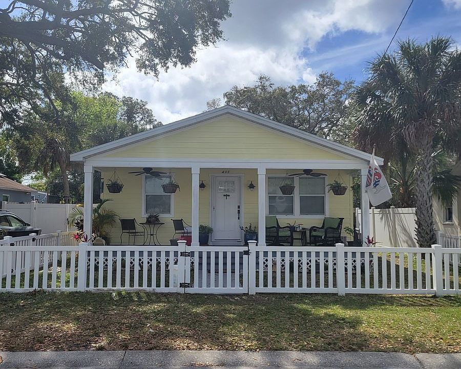 1st image of 411 Palmetto St