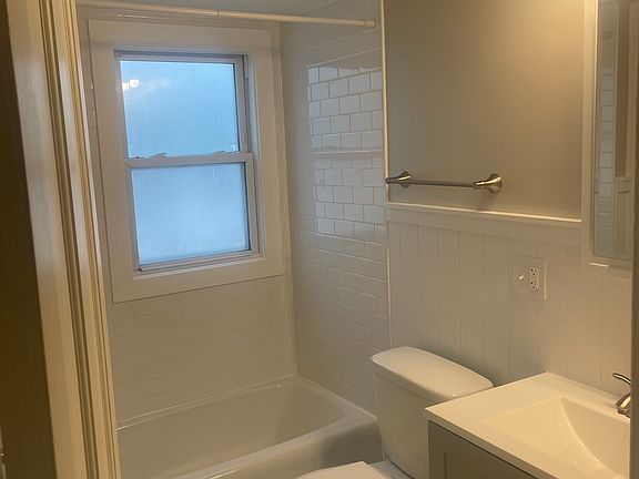 3rd image of 17639 Cannon Ave #1