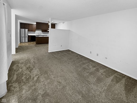 2nd image of 8001 Xenia Dr