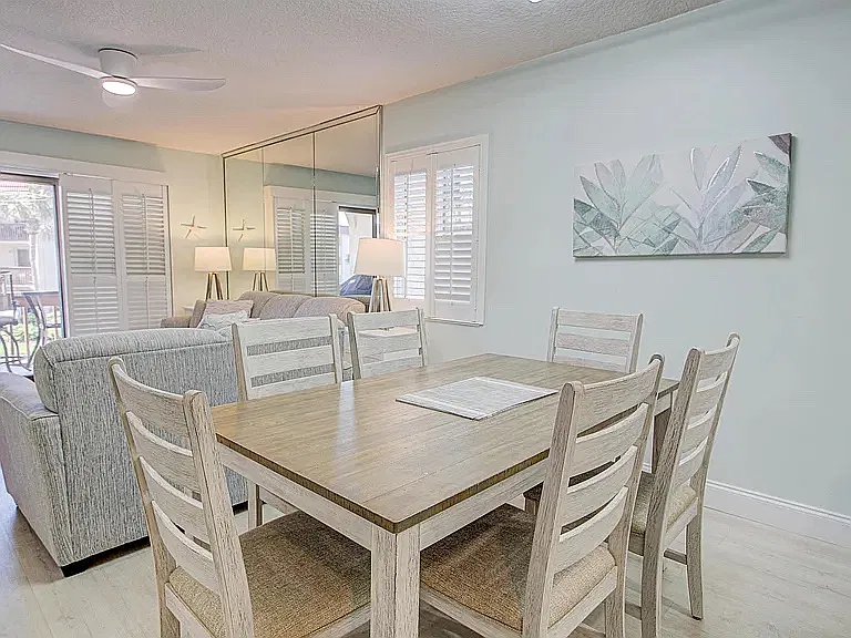 2 bed, 878 sqft, $3,000 — Photo 3