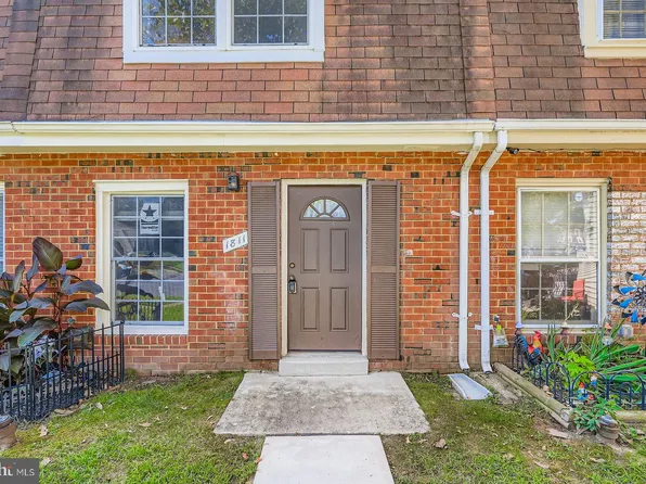 1811 Arwell Ct, Severn, MD 21144