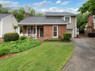 303 Roswell Green Ln, Roswell, GA 30075