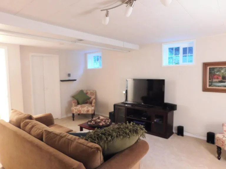 28601 Brooks Rd — Photo 17