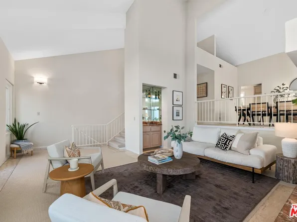 830 Haverford Ave Unit 10, Pacific Palisades, CA 90272