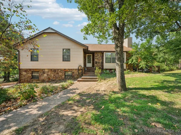 222 Gail Ln, Sapulpa, OK 74066