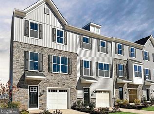 808 Pecan Rd, Spring City, PA 19475