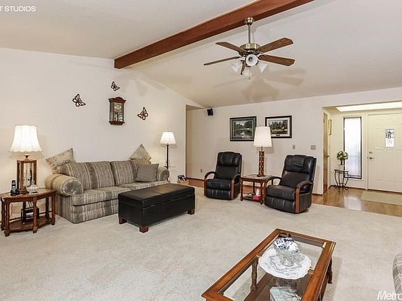 4th image of 2060 Bandos Ln