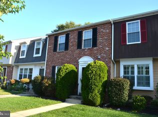 1002 Seminole Gdns, Ambler, PA 19002