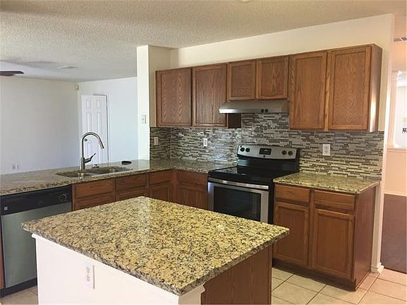 2nd image of 4026 Barlow Dr