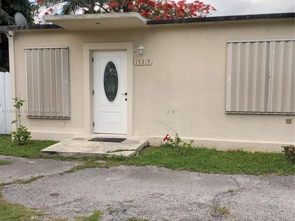 15315 Harrison Dr, Homestead, FL 33033