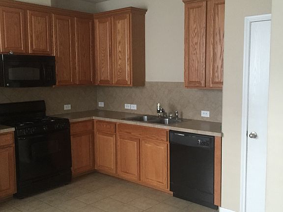 5th image of 9319 Harts Garden Ln