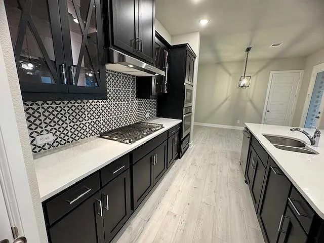 700 Prairie Falcon Dr — Photo 8