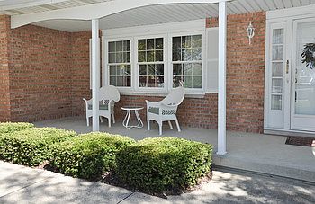 2nd image of 377 Winthrop Ln