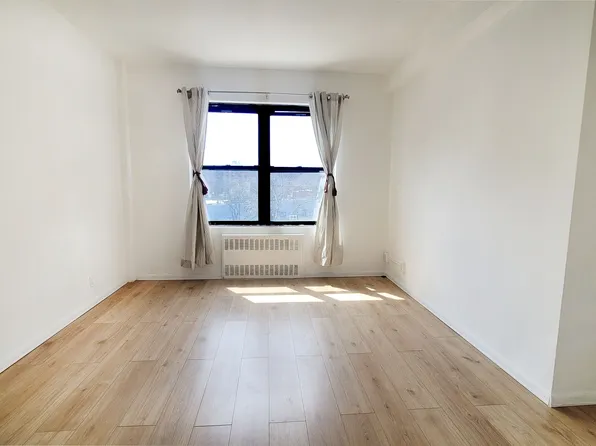 99-52 66th Road image 8 of 17