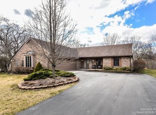 674 Malena Dr, Ann Arbor, MI