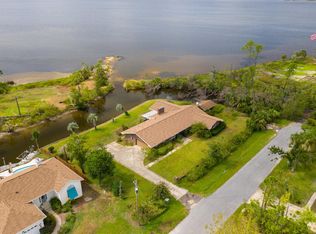 100 Missouri Ave, Lynn Haven, FL 32444
