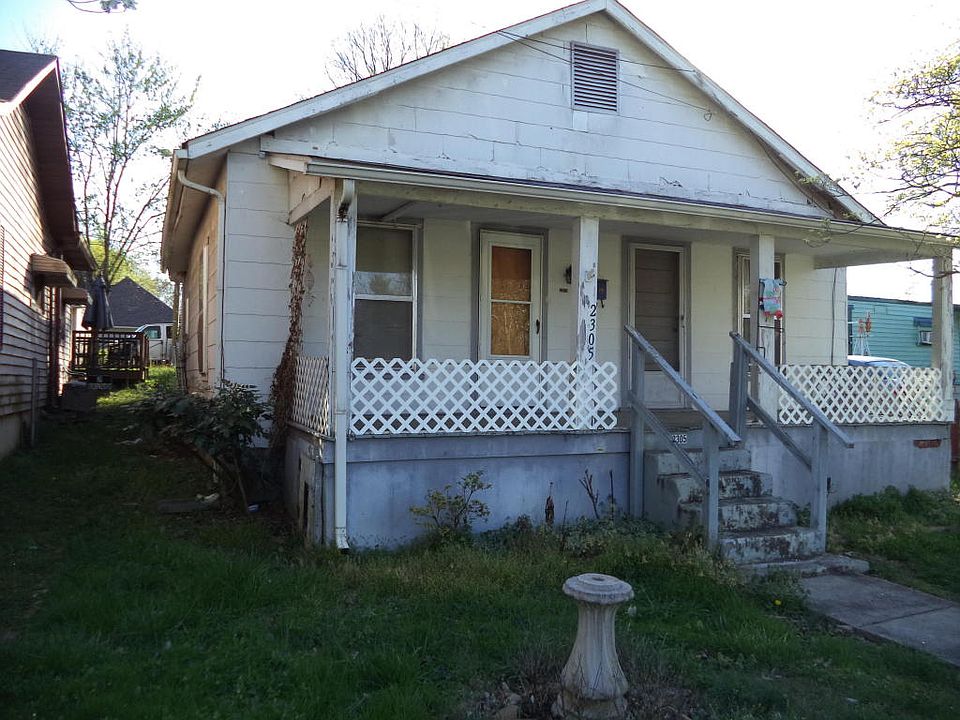 1st image of 2305 Burnside St