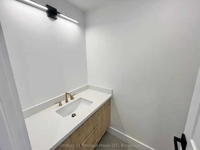 99A Moffatt St — Photo 5