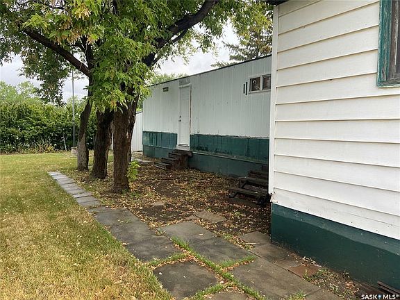 3rd image of 3F 12th Ave E #1400