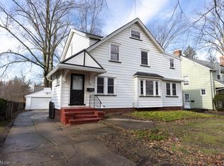 976 Montford Rd, Cleveland Heights, OH 44121