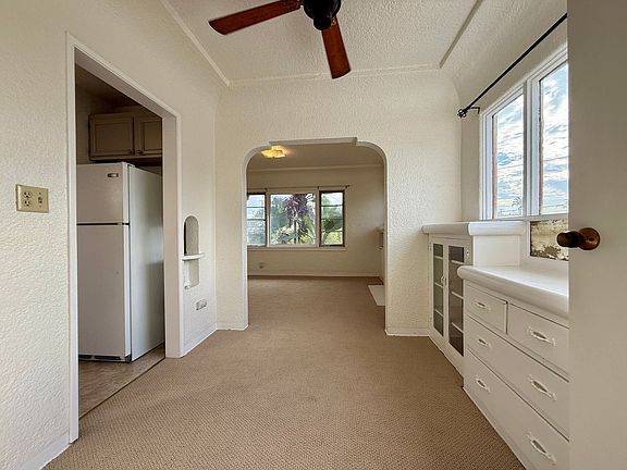 3rd image of 2036 29th St #0