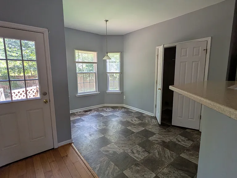 108 Adlett Ln — Photo 26