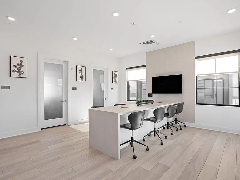 The Maddox Luxury Apartments — Photo 107