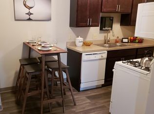 1483 Preston Ridge St NW APT B17, Grand Rapids, MI 49504