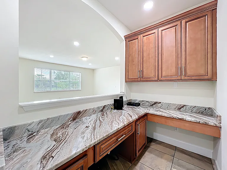 11834 Aurelio Ln — Photo 30