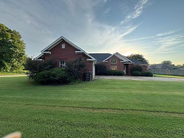 1st image of 153 Mandi Dr