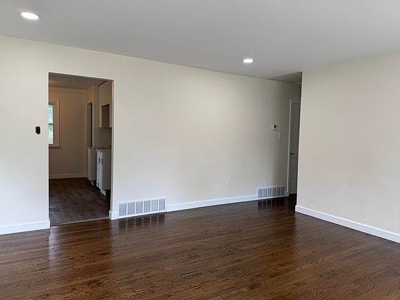 4th image of 4220 Ryan Ct