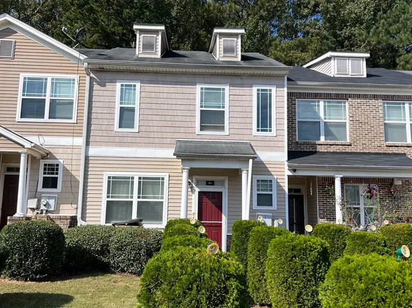 6321 Ellenwood Dr, Rex, GA 30273