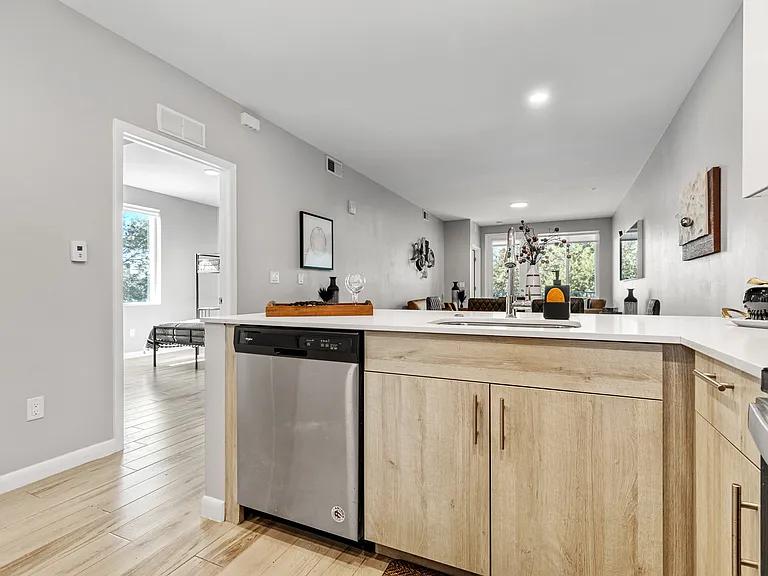 The Apartments at The Isles of Porto Vista — Photo 44