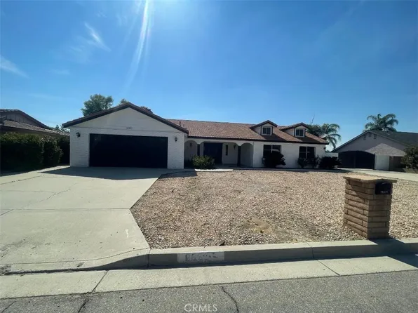 26597 Meridian St, Hemet, CA 92544