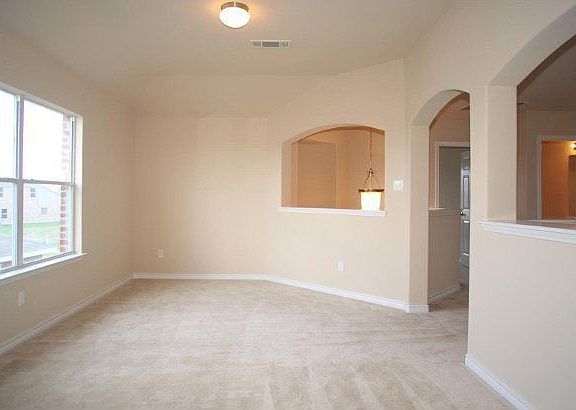 5th image of 1728 White Mountain Way
