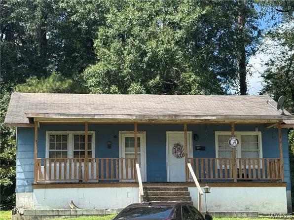 227 3rd Ave NW, Fayette, AL 35555