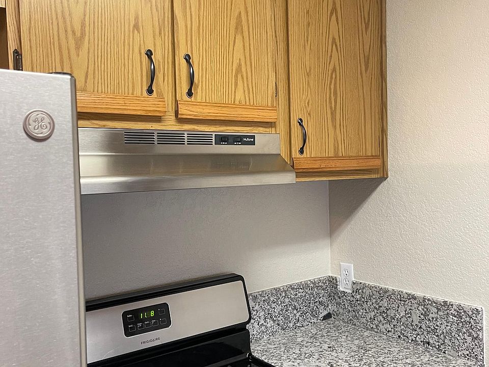 1st image of 3930 Hollister Ave #207