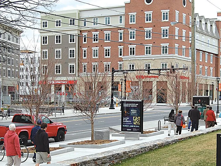 Storrs Center with restaurants and shopping is within walking distance.