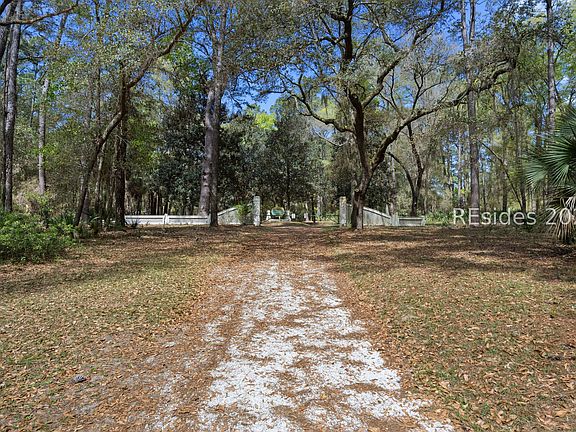 5th image of 20 Governors Point