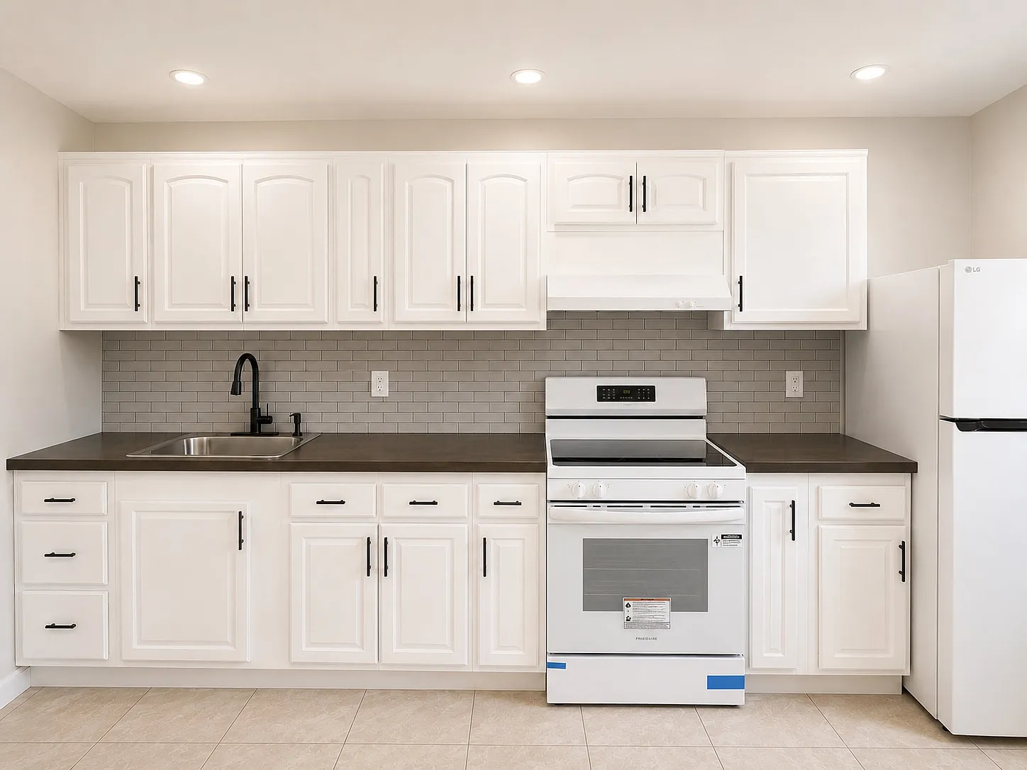 2 bed, 655 sqft, $2,300 — Photo 4