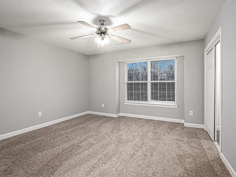 Timbers East - 10522 — Photo 9