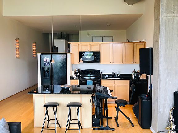 3rd image of 2720 S Arlington Mill Dr Unit 310