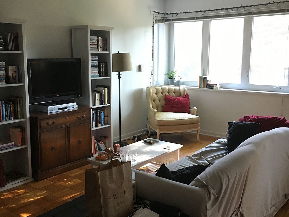 1st image of 7202 Oak Ave #3