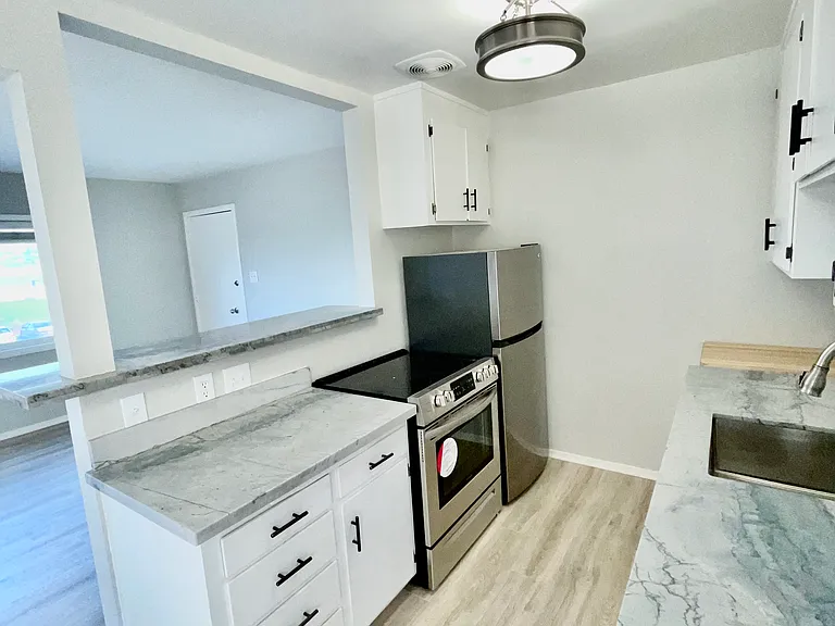 1601 Bridgeway #F — Photo 12