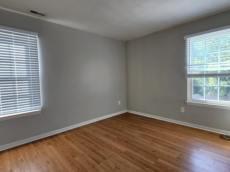 1828 Somersby Ln — Photo 21