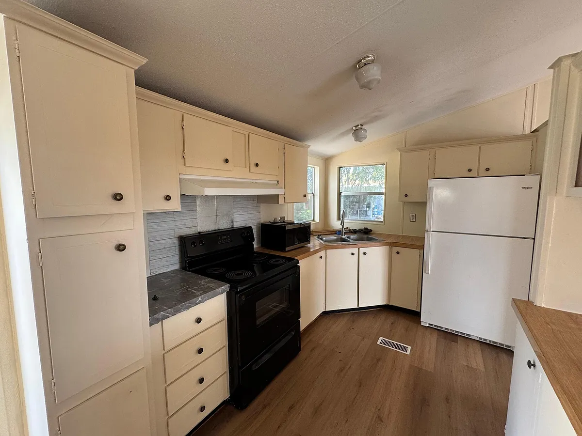 Building Photo - 11887 Anchorage Way